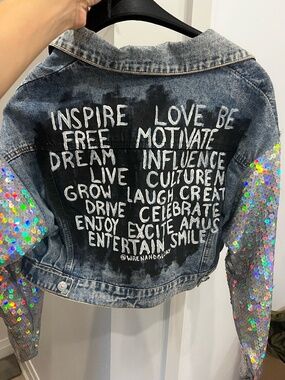 Wren + Glory cropped sequin denim jacket sz M